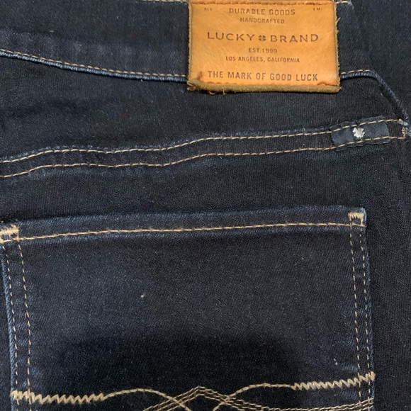 LUCKY BRAND Dark Wash Skinny Jeans - Size 26 - Picture 8 of 11